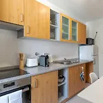 Apartment Cozy & Airport Nearby